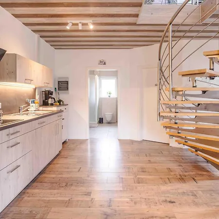 Haus Sonnengelb Taarstedt
