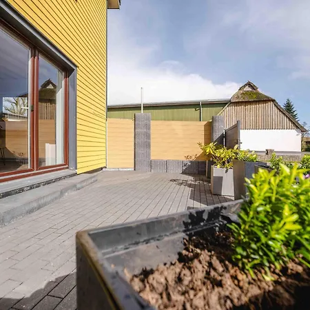 Haus Sonnengelb Casa vacanze Taarstedt